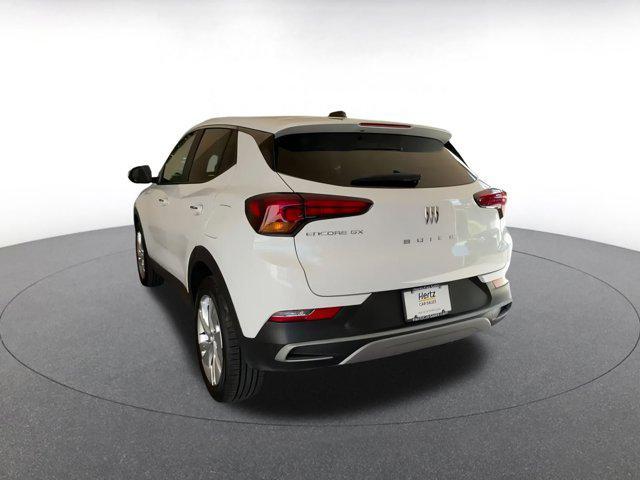 Photo of 2025 Summit White Buick Encore GX
