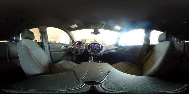 Photo of 2023 Silver Sage Metallic Chevrolet Traverse