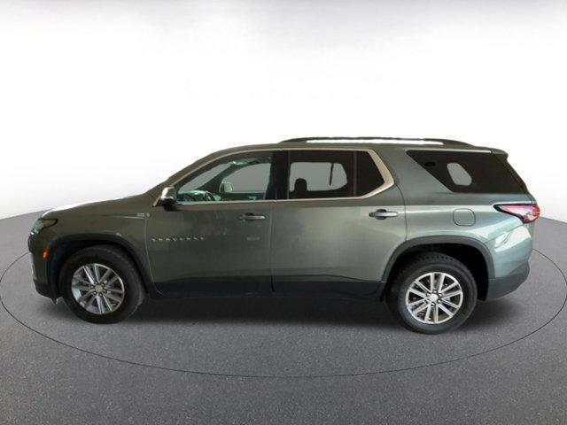Photo of 2023 Silver Sage Metallic Chevrolet Traverse