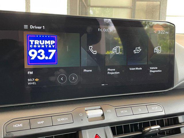 Photo of 2025 Steel Gray Kia K4