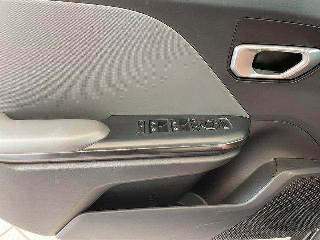 Photo of 2025 Steel Gray Kia K4