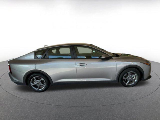Photo of 2025 Steel Gray Kia K4