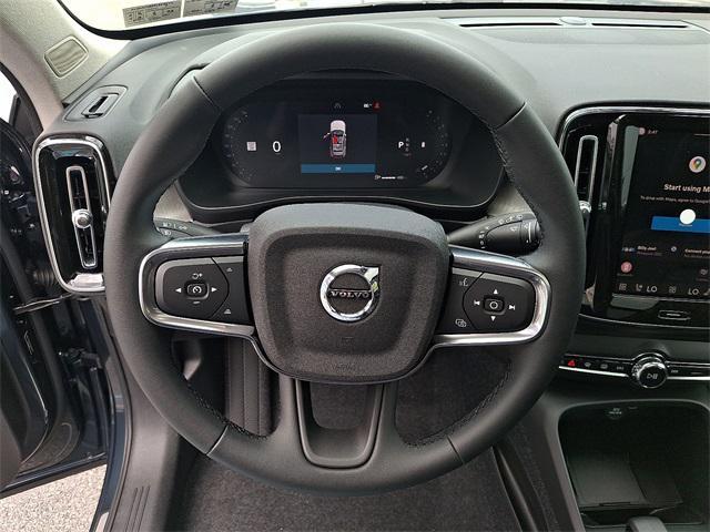 Photo of 2026 Denim Blue Volvo XC40