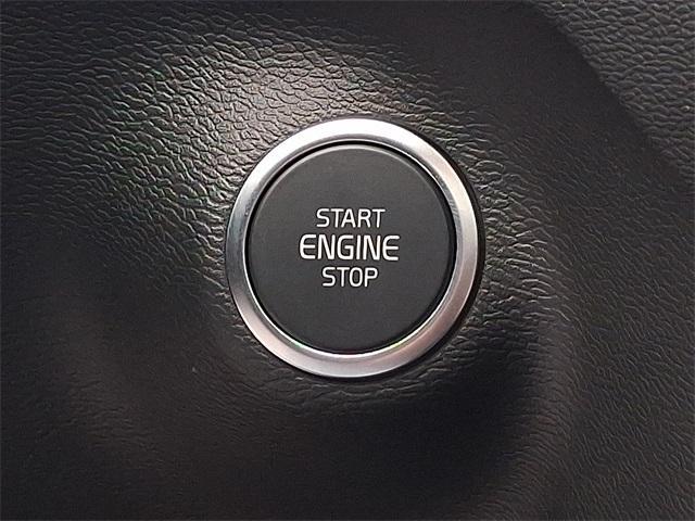 Photo of 2026 Denim Blue Volvo XC40