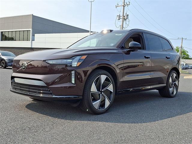 Photo of 2025 Mulberry Volvo EX90
