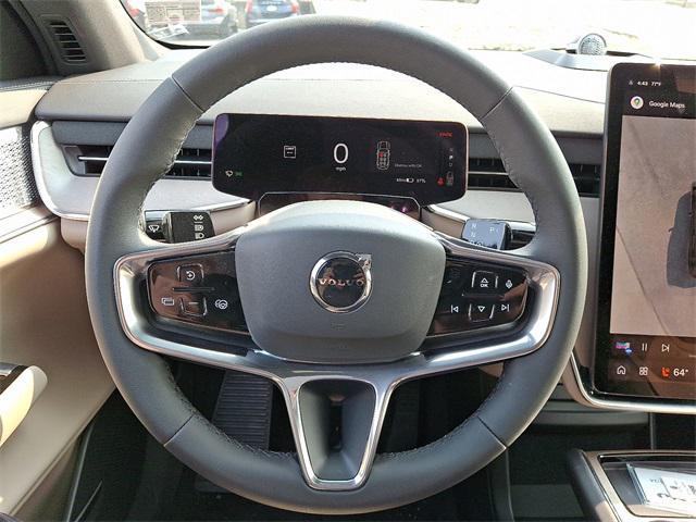 Photo of 2025 Mulberry Volvo EX90