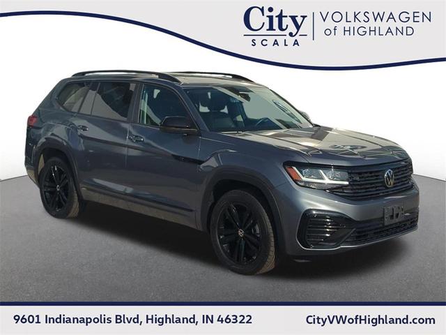 Photo of 2023 Platinum Gray Metallic Volkswagen Atlas