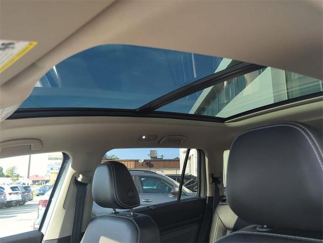 Photo of 2023 Platinum Gray Metallic Volkswagen Atlas