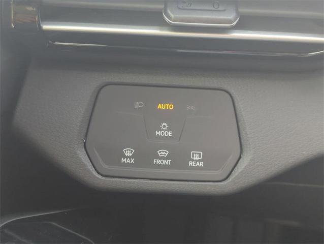 Photo of 2025 Pure Gray Volkswagen ID.4