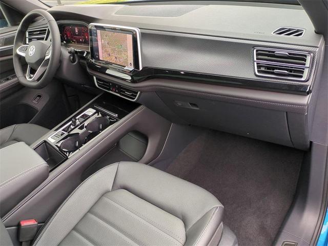 Photo of 2025 Kingfisher Blue Metallic Volkswagen Atlas Cross Sport