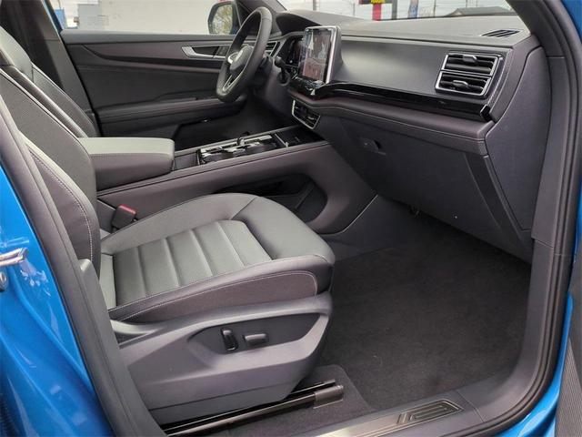 Photo of 2025 Kingfisher Blue Metallic Volkswagen Atlas Cross Sport