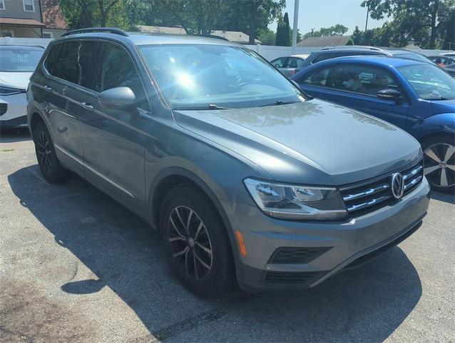 Photo of 2021 Platinum Gray Metallic Volkswagen Tiguan