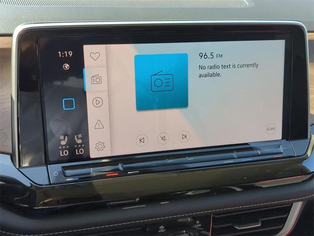 Photo of 2026 opal white pearl Volkswagen Atlas