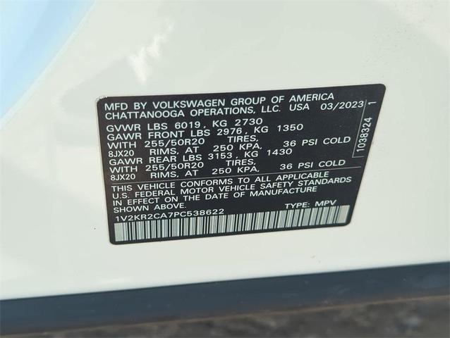 Photo of 2023 Pure White Volkswagen Atlas