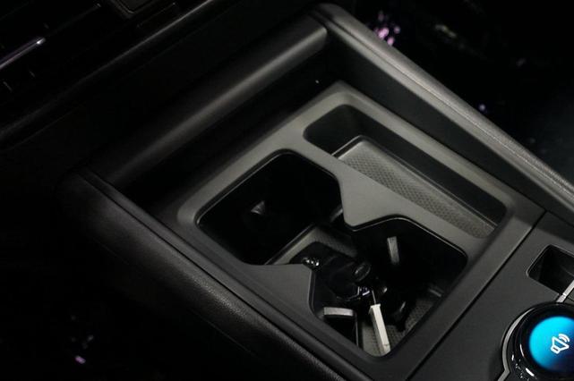 Photo of 2025 Deep Black Volkswagen Tiguan