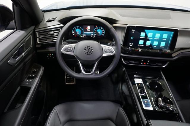Photo of 2025 Mountain Lake Blue Metallic Volkswagen Atlas Cross Sport