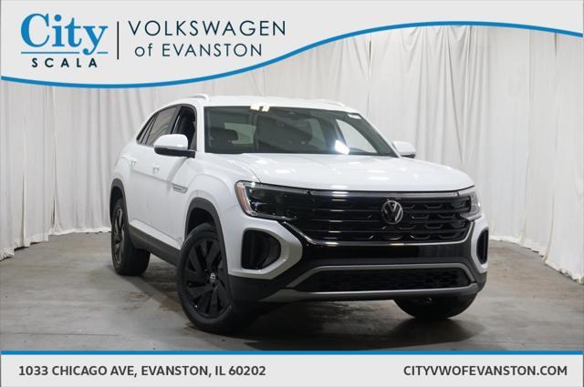 Photo of 2025 Pure White Volkswagen Atlas Cross Sport