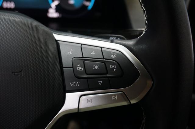 Photo of 2024 Kingfisher Blue Metallic Volkswagen Atlas Cross Sport