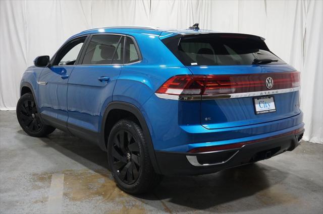 Photo of 2024 Kingfisher Blue Metallic Volkswagen Atlas Cross Sport