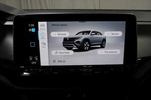 Photo of 2024 Kingfisher Blue Metallic Volkswagen Atlas Cross Sport