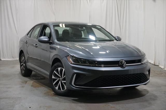 Photo of 2025 Platinum Gray Volkswagen Jetta