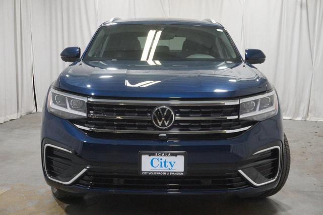 Photo of 2022 Tourmaline Blue Metallic Volkswagen Atlas Cross Sport