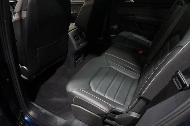 Photo of 2022 Tourmaline Blue Metallic Volkswagen Atlas Cross Sport