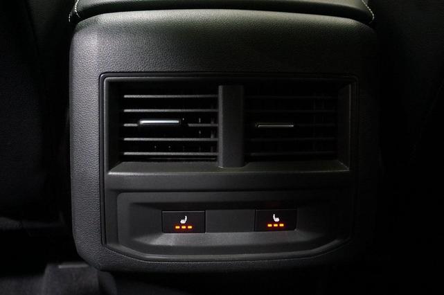 Photo of 2022 Tourmaline Blue Metallic Volkswagen Atlas Cross Sport