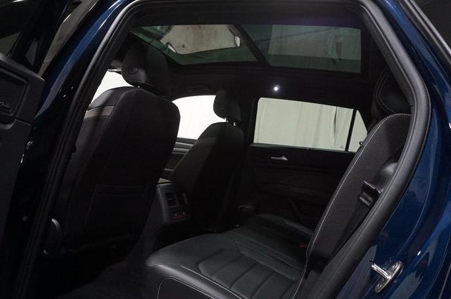 Photo of 2022 Tourmaline Blue Metallic Volkswagen Atlas Cross Sport