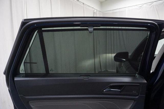 Photo of 2022 Tourmaline Blue Metallic Volkswagen Atlas Cross Sport