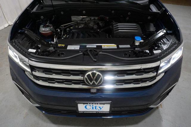 Photo of 2022 Tourmaline Blue Metallic Volkswagen Atlas Cross Sport