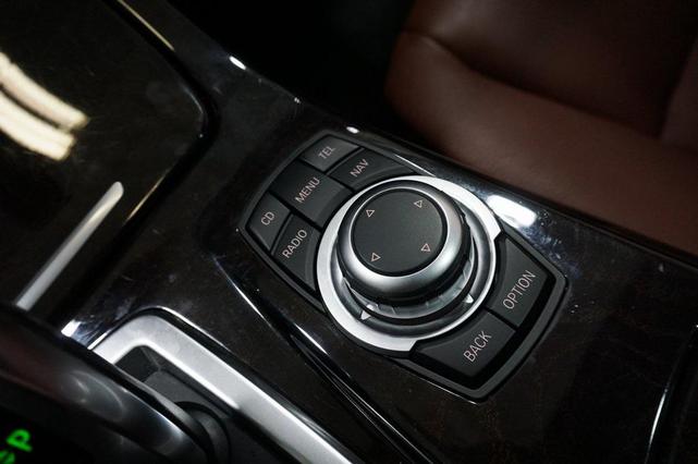 Photo of 2011 Imperial Blue Metallic BMW 535