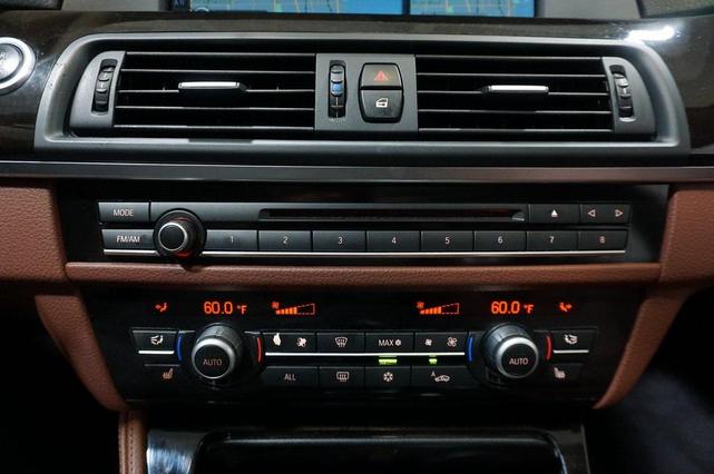 Photo of 2011 Imperial Blue Metallic BMW 535