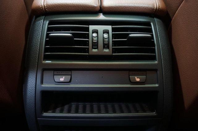 Photo of 2011 Imperial Blue Metallic BMW 535
