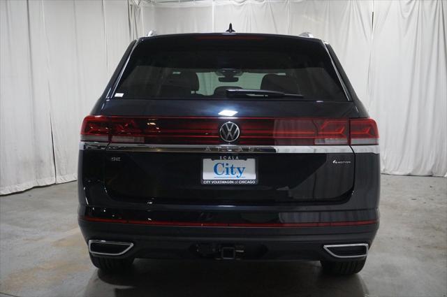 Photo of 2025 Deep Black Pearl Volkswagen Atlas
