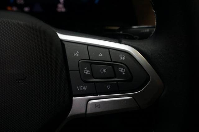 Photo of 2025 Deep Black Pearl Volkswagen Atlas