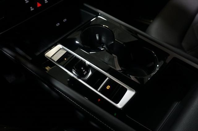 Photo of 2025 Deep Black Pearl Volkswagen Atlas