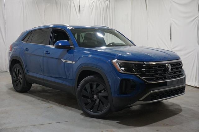 Photo of 2025 Blue Volkswagen Atlas Cross Sport