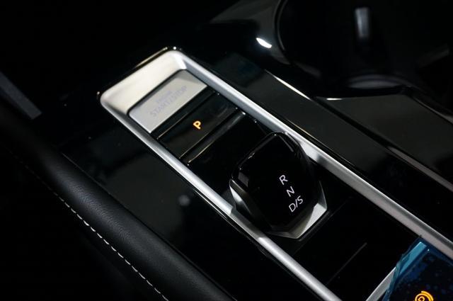 Photo of 2025 Blue Volkswagen Atlas Cross Sport