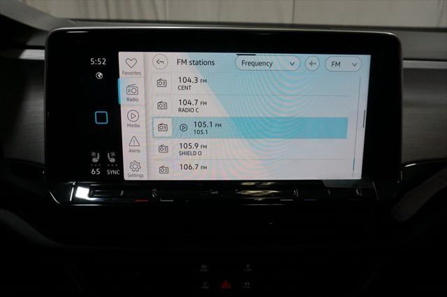 Photo of 2025 Blue Volkswagen Atlas Cross Sport