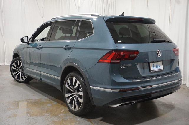 Photo of 2021 Blue Metallic Volkswagen Tiguan