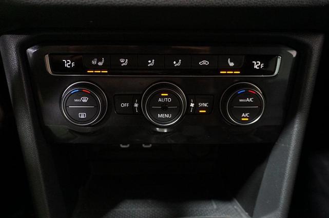 Photo of 2021 Blue Metallic Volkswagen Tiguan