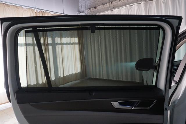 Photo of 2025 Pure White Volkswagen Atlas