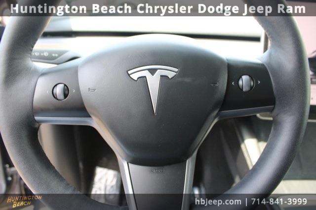 Photo of 2022 Midnight Silver Metallic Tesla Model Y
