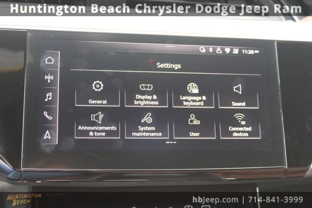 Photo of 2019 Mythos Black Metallic Audi e-tron