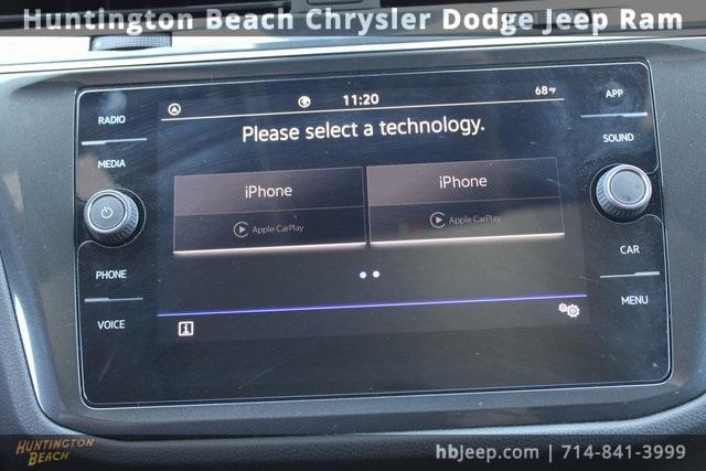 Photo of 2022 Platinum Gray Metallic Volkswagen Tiguan