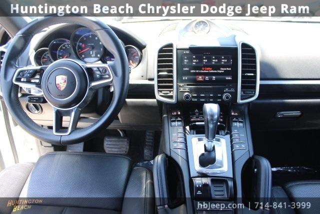 Photo of 2018 White Porsche Cayenne
