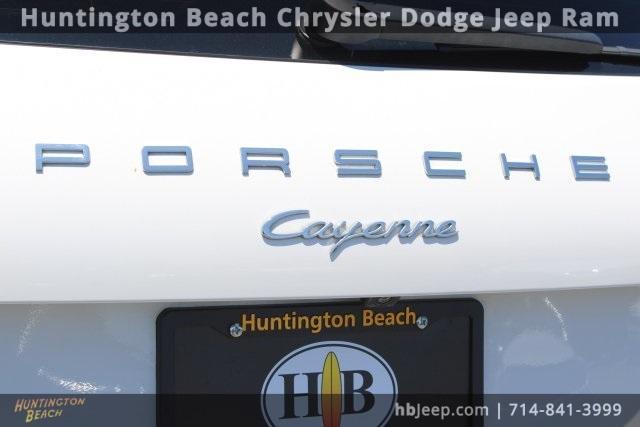 Photo of 2018 White Porsche Cayenne