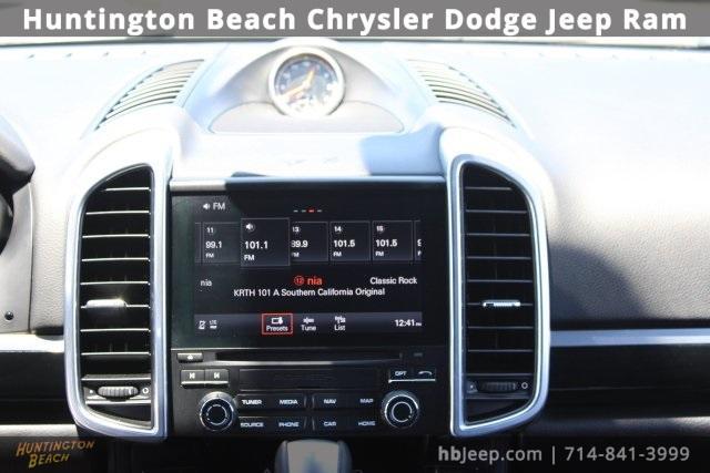 Photo of 2018 White Porsche Cayenne
