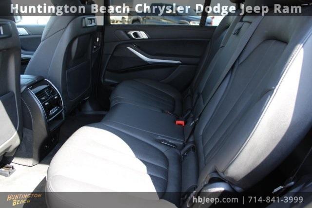 Photo of 2022 Dark Graphite Metallic BMW X7